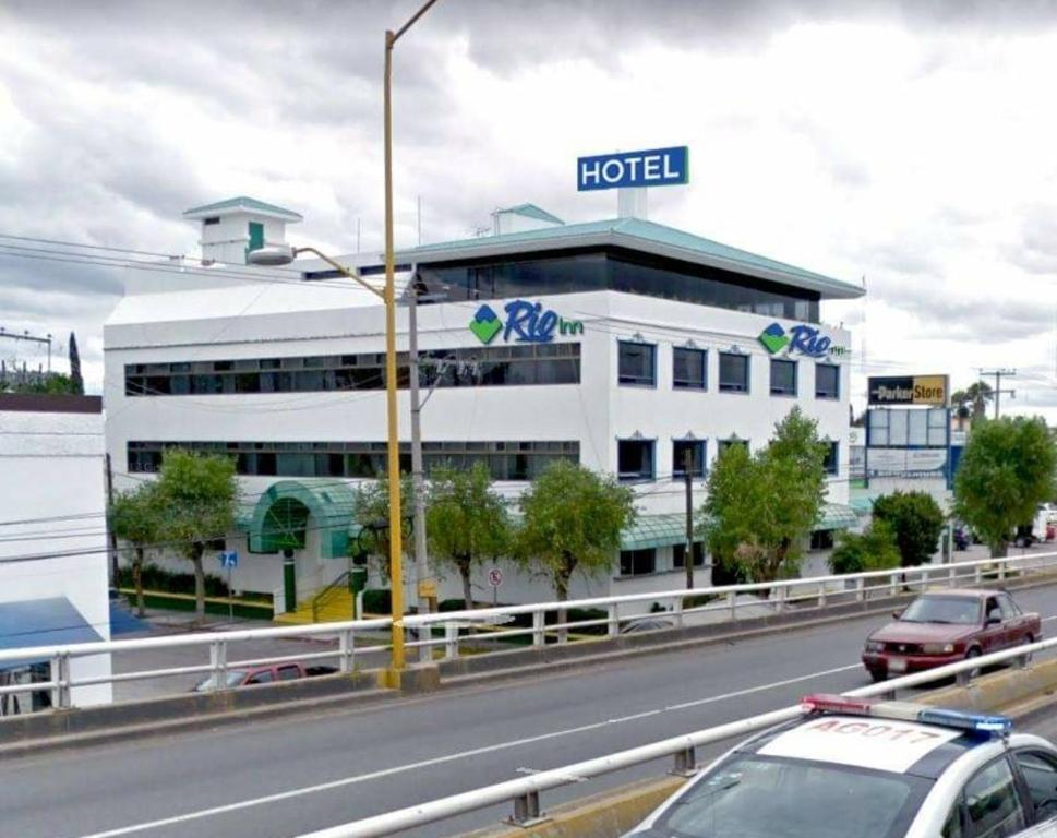 Hotel Rio Inn