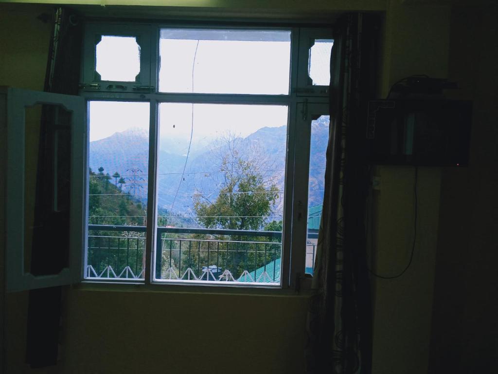 HOTEL THE TRAGOPAN photo