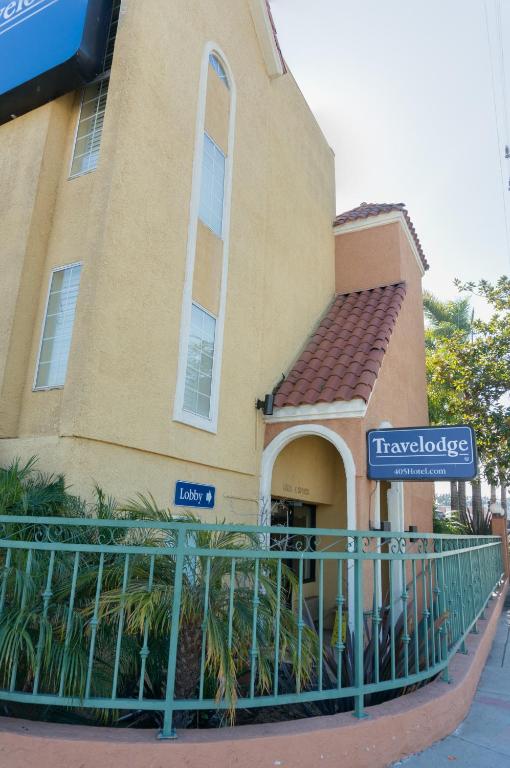 Travelodge Inn & Suites By Wyndham Gardena Ca Photo 5