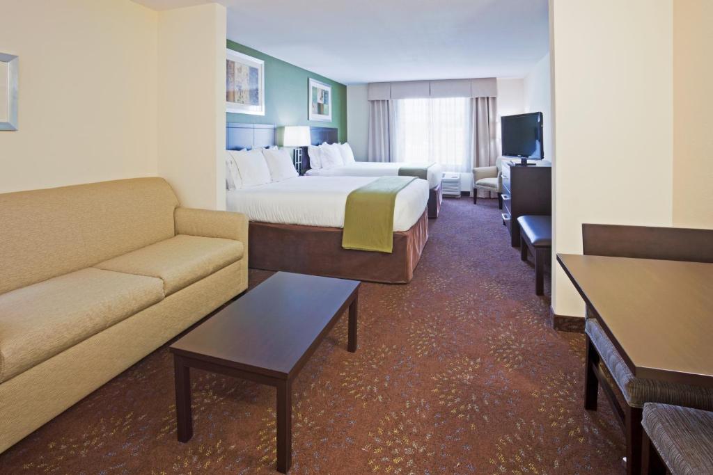 Holiday Inn Express & Suites Rochester West - Medical Center Photo 28