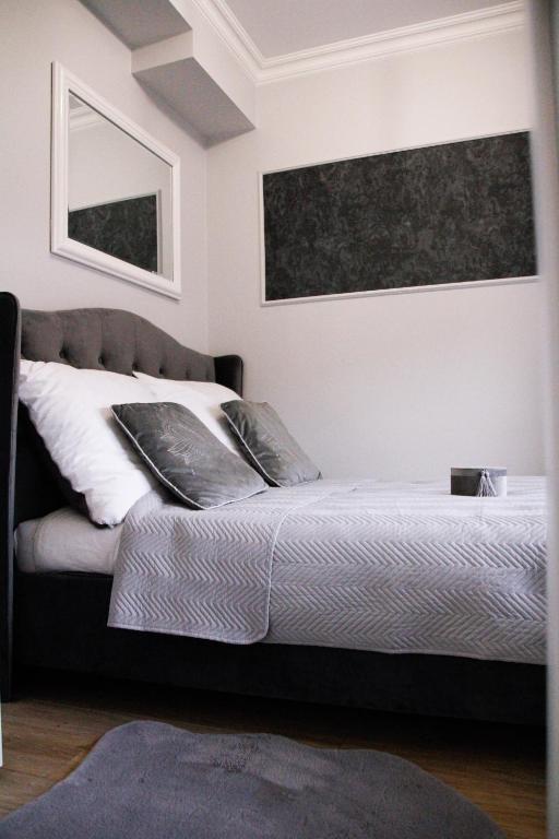 APARTAMENT w CENTRUM-GARAZ photo
