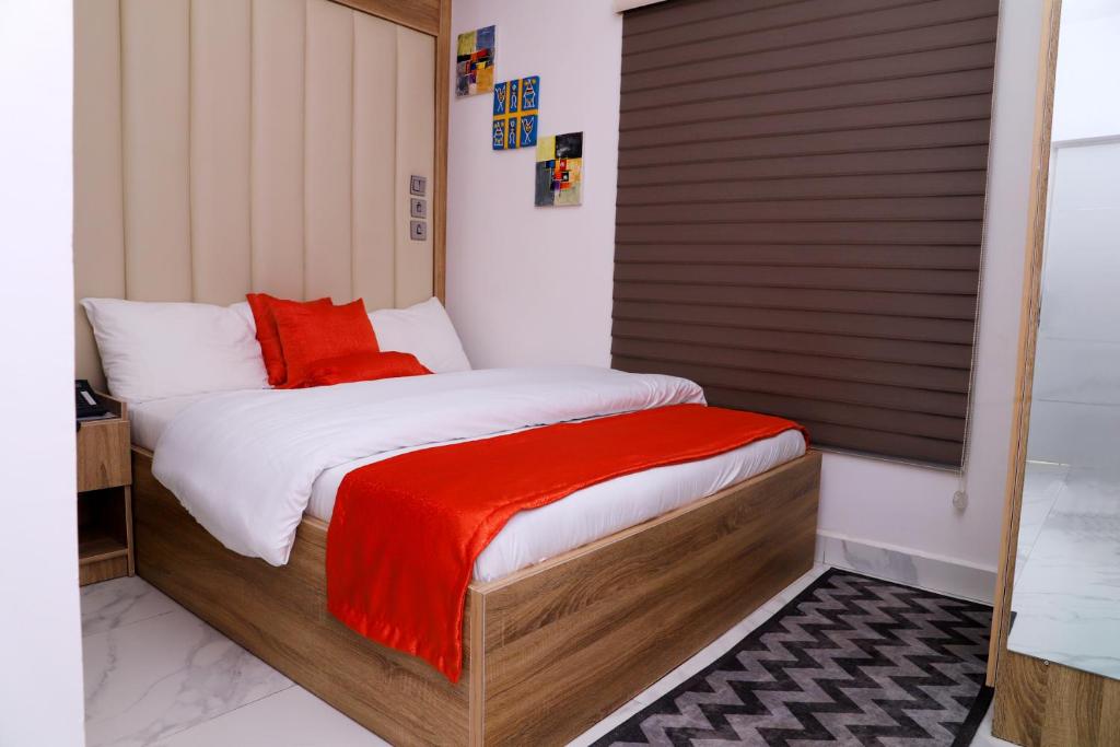 GAZANIA CLASSIC SUITE, RHODABODE APT. — Hotel in Abuja