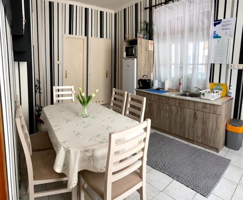 Feherhaz Alkalmi Szallo