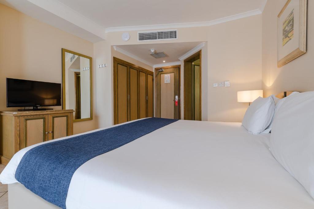 Maritim Antonine Hotel & Spa Photo 22