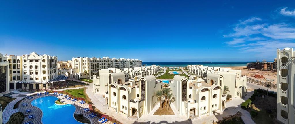 Gravity Hotel & Aqua Park Sahl Hasheesh Families and Couples Only
