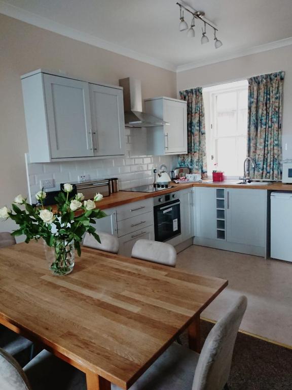 奧本國王紋章假日公寓 (Kings Arms Holiday Apartments) Agoda 提供行程前一刻網上即時優惠價格訂房服務