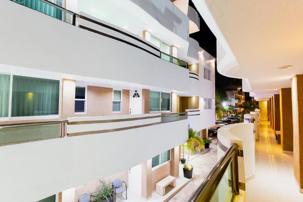 Hotel & Suites Country photo