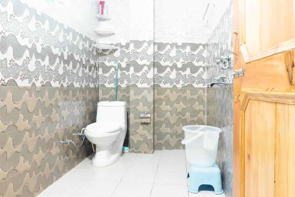 Mazel Tov Hostel Tirthan photo