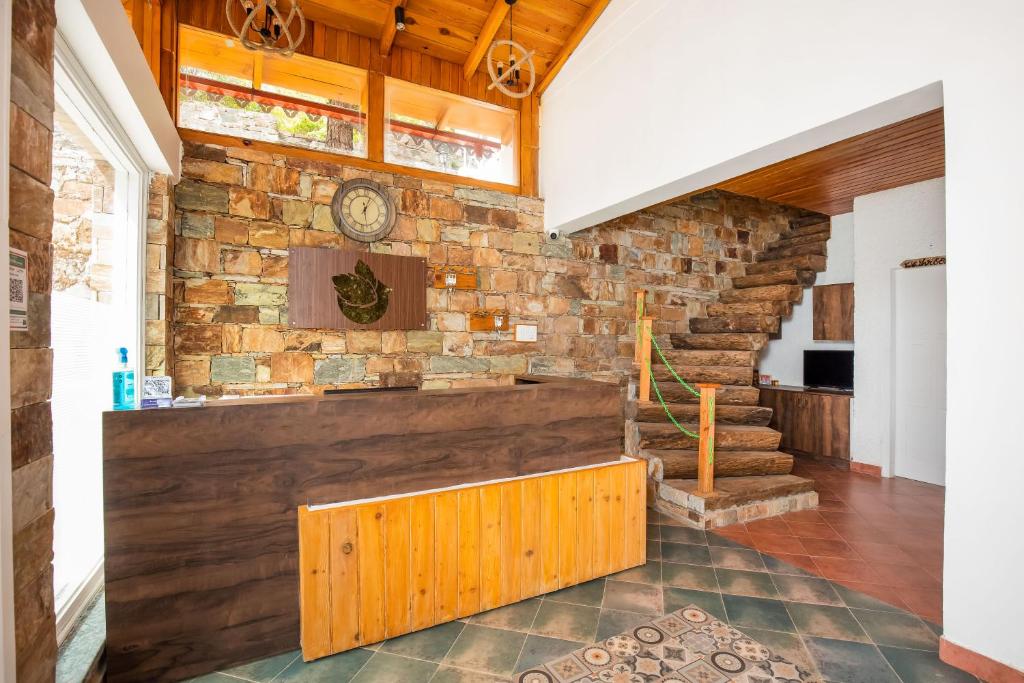 フロント・ロビー