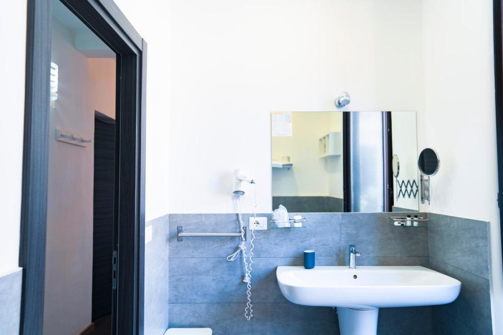 Etna Suite Group - 3