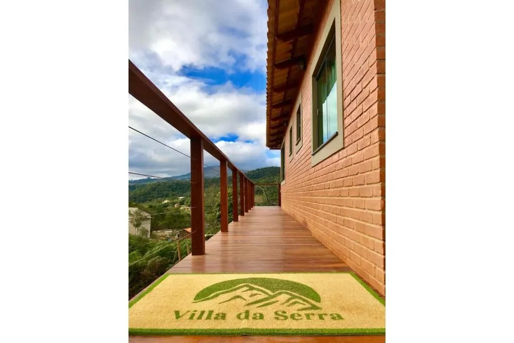 Villa da Serra Ibitipoca chalé família - 700m do centrinho，位于康塞高伊比蒂波卡的酒店