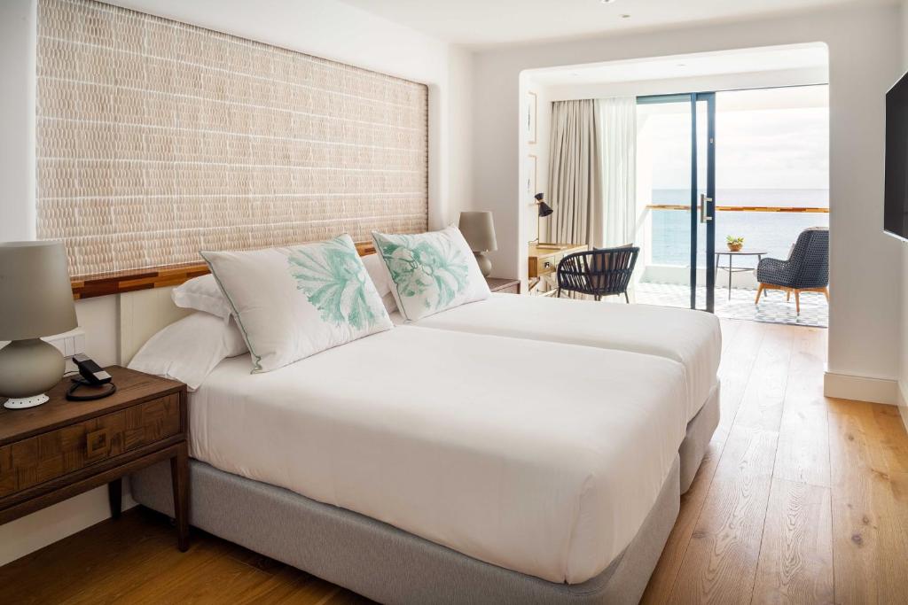 Hotel Fariones — Puerto del Carmen, Canary Islands