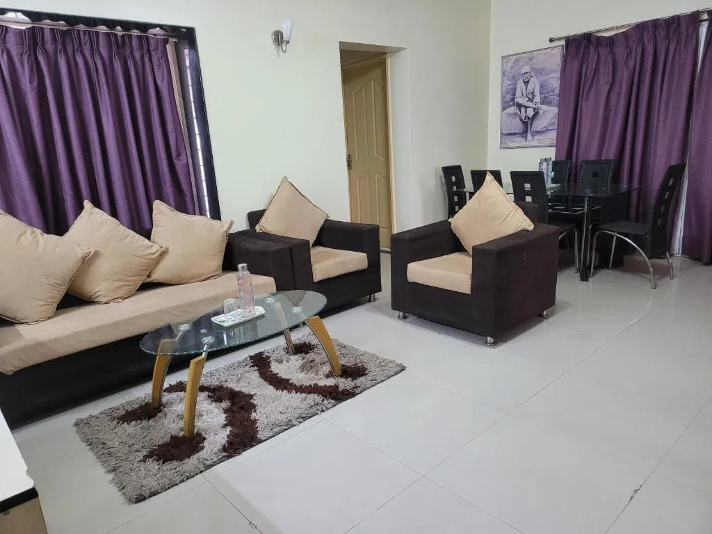 The Royal Luxury stay, hotel in Pune