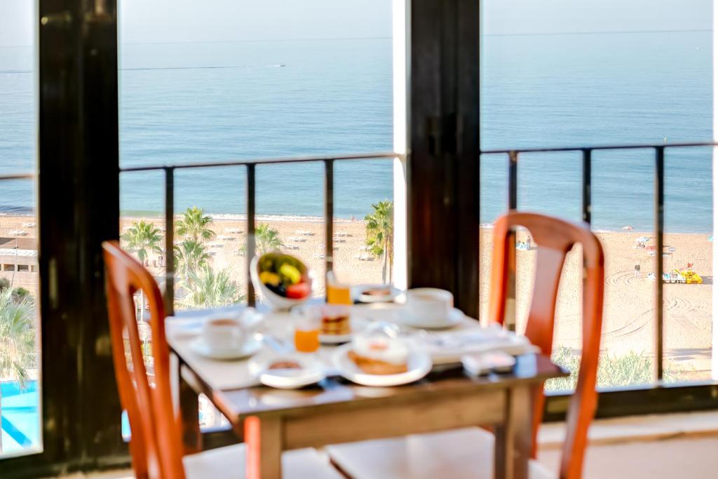 Restaurant, Monica Isabel Beach Club in Albufeira