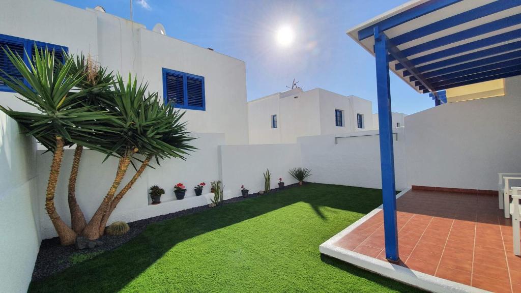 Casa azul, Playa Blanca