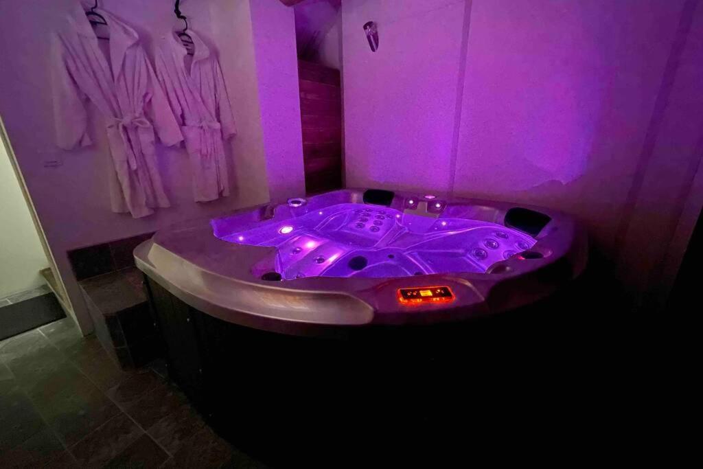 Avignon Centre - Jacuzzi Privé - Internet Fibre, Avignon