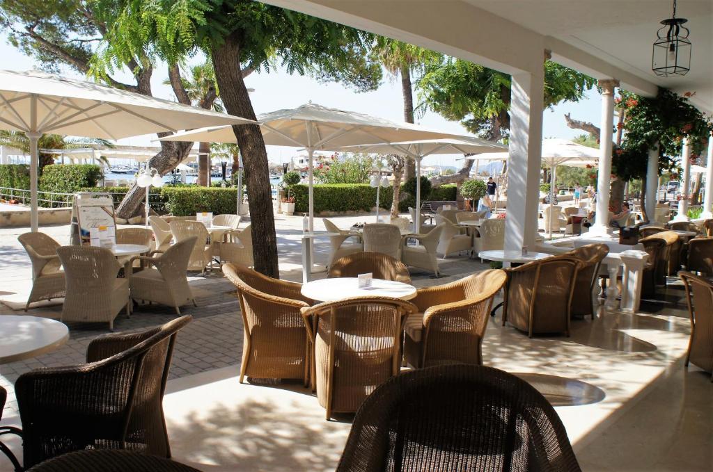 Hotel Miramar Mallorca — Restaurant & bars in Puerto Pollensa, Balearic Islands