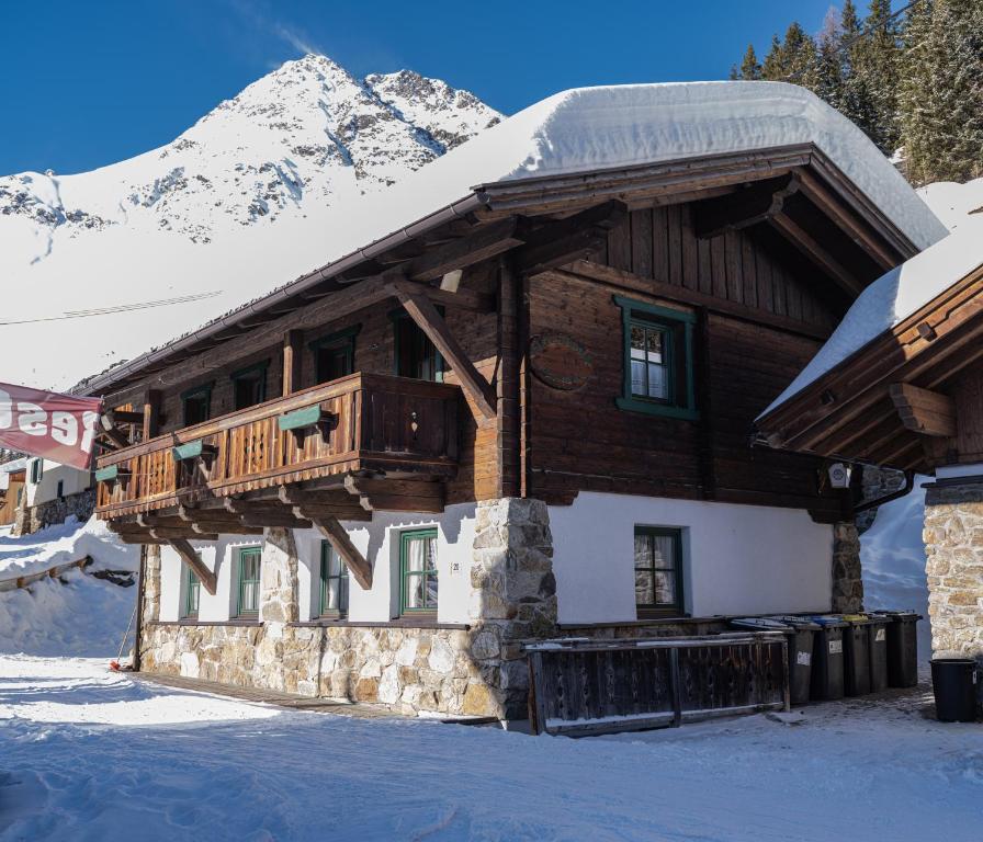Hotel Silbertal - Almhütten - 3