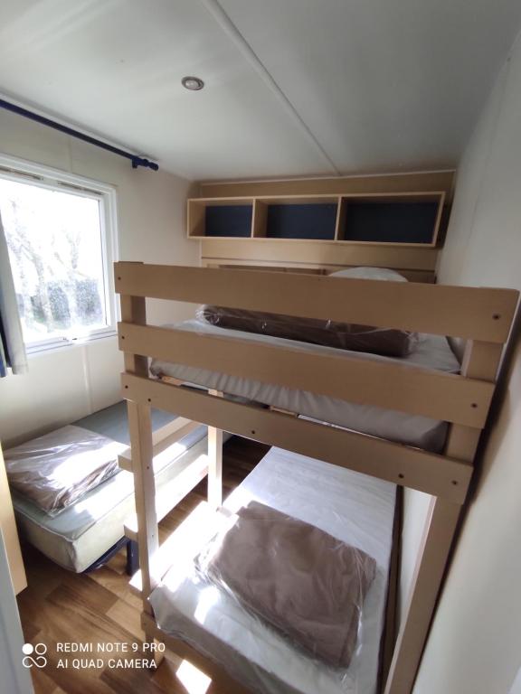 Mobil home 5-6 personnes - climatisé - 3