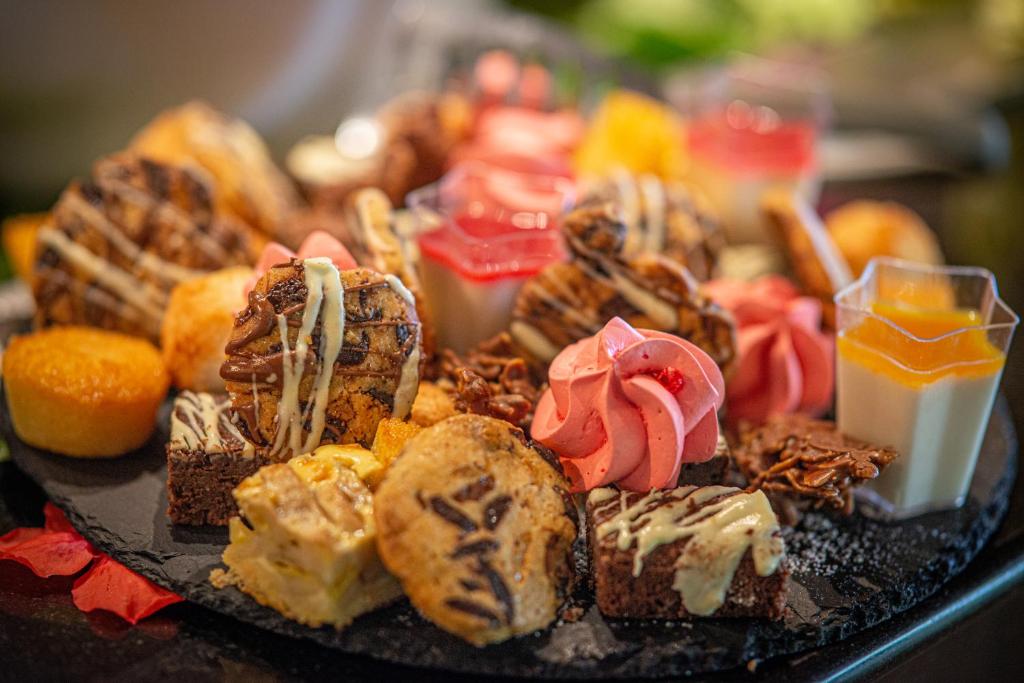 אוכל ומשקאות