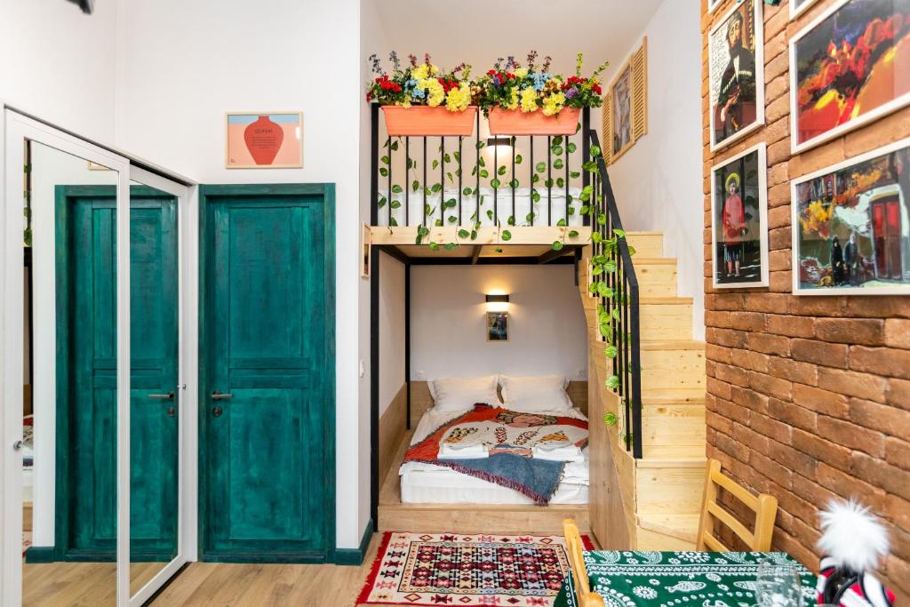 Studio Orbeliani, Tbilisi