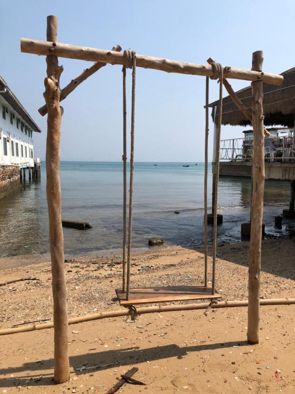 Teleysea Resort Kohlarn photo