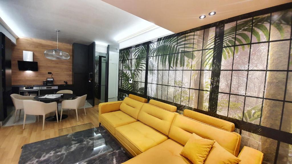 The Main Square Apartments - 1