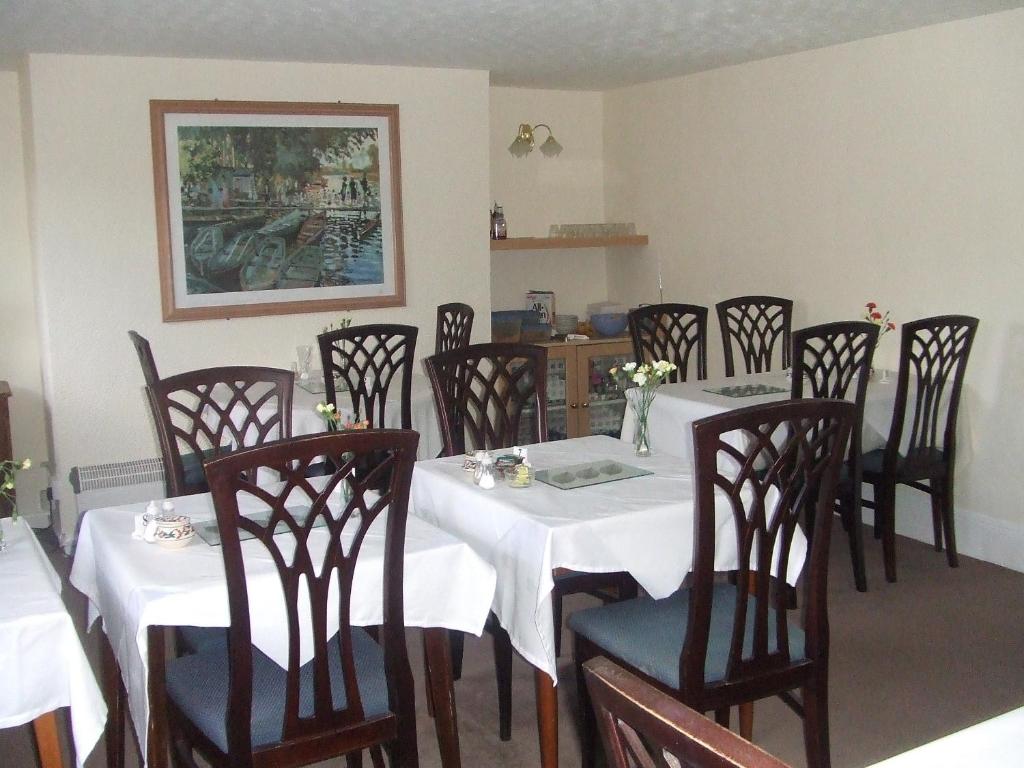 Alister Guest House photo