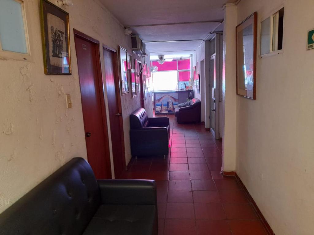 Hotel Crisanto Luque photo