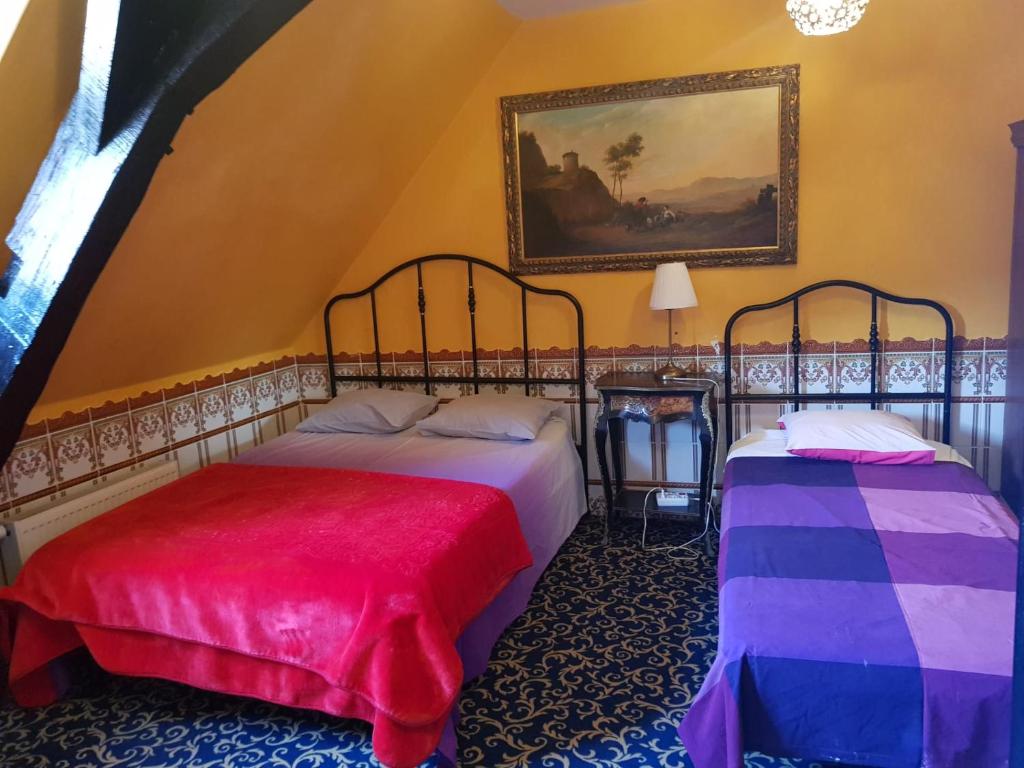 Hotel Room 1