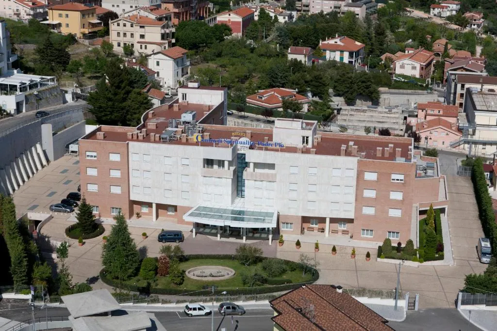 Hotel Centro di Spiritualità Padre Pio, hotel in San Giovanni Rotondo
