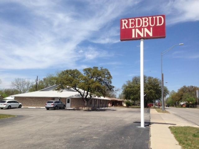 Redbud Inn, Goldthwaite