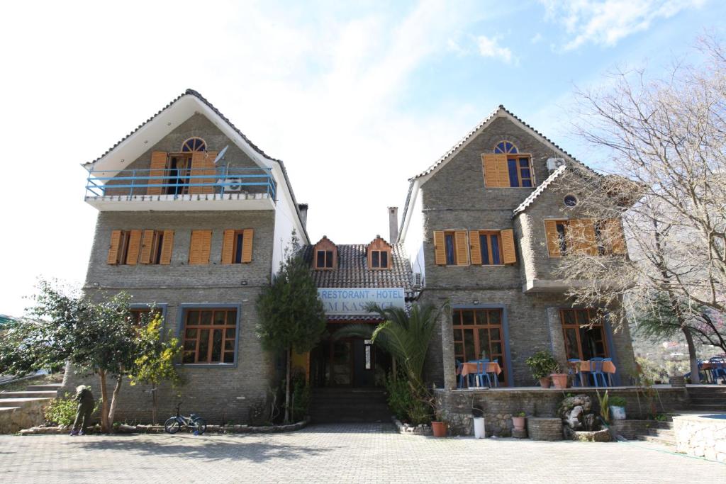 Тепелене Албания