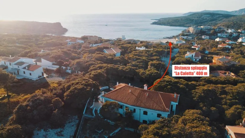 Villa La Caletta, hotel v destinaci Carloforte
