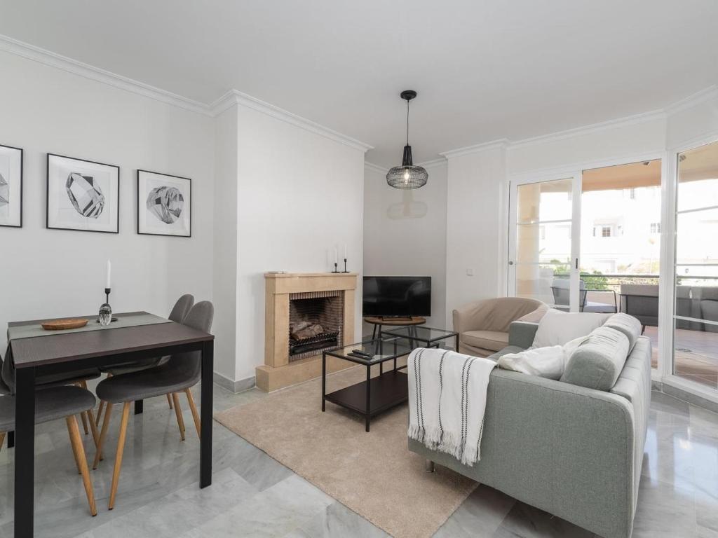 Señorío de aloha 2 bedroom within walking distance to Puerto Banus - 2