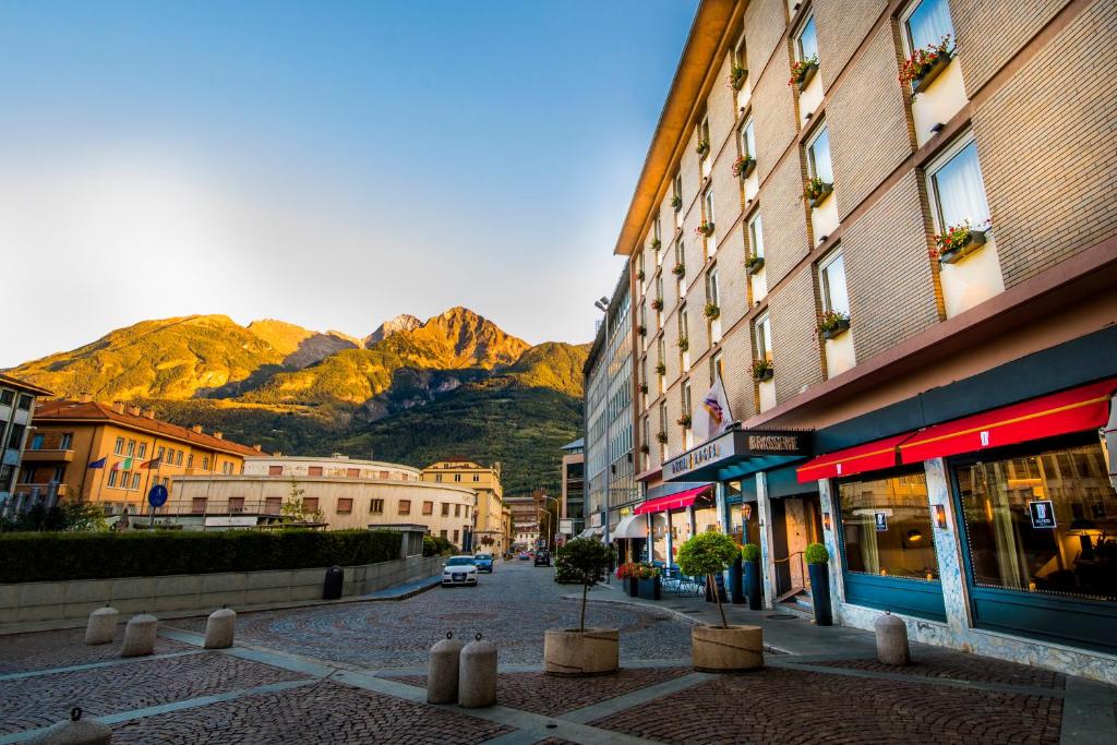 Duca D'Aosta Hotel — Hotel in Aosta