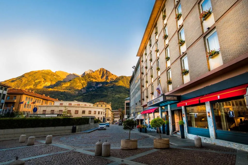 Duca D'Aosta Hotel, hotel in Aosta