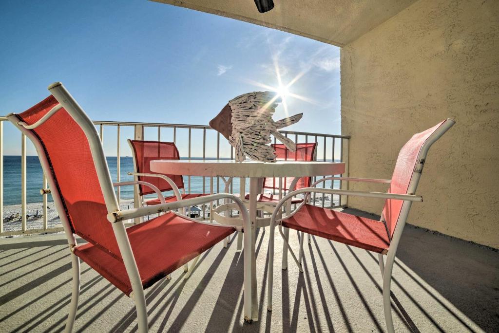 Beachfront PCB Escape with Free Beach Chair Services, Panama City Beach