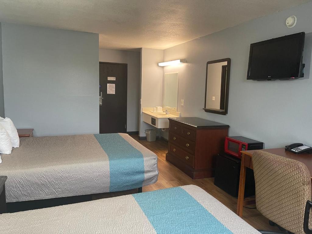 TROYINN&SUITES photo