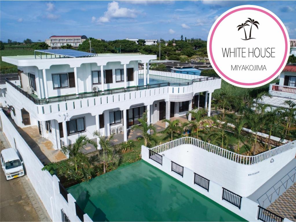 Miyakojima White House — Hotel in Miyakojima