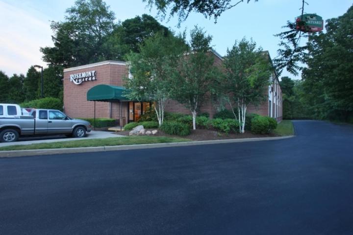 Rosemont Suites photo