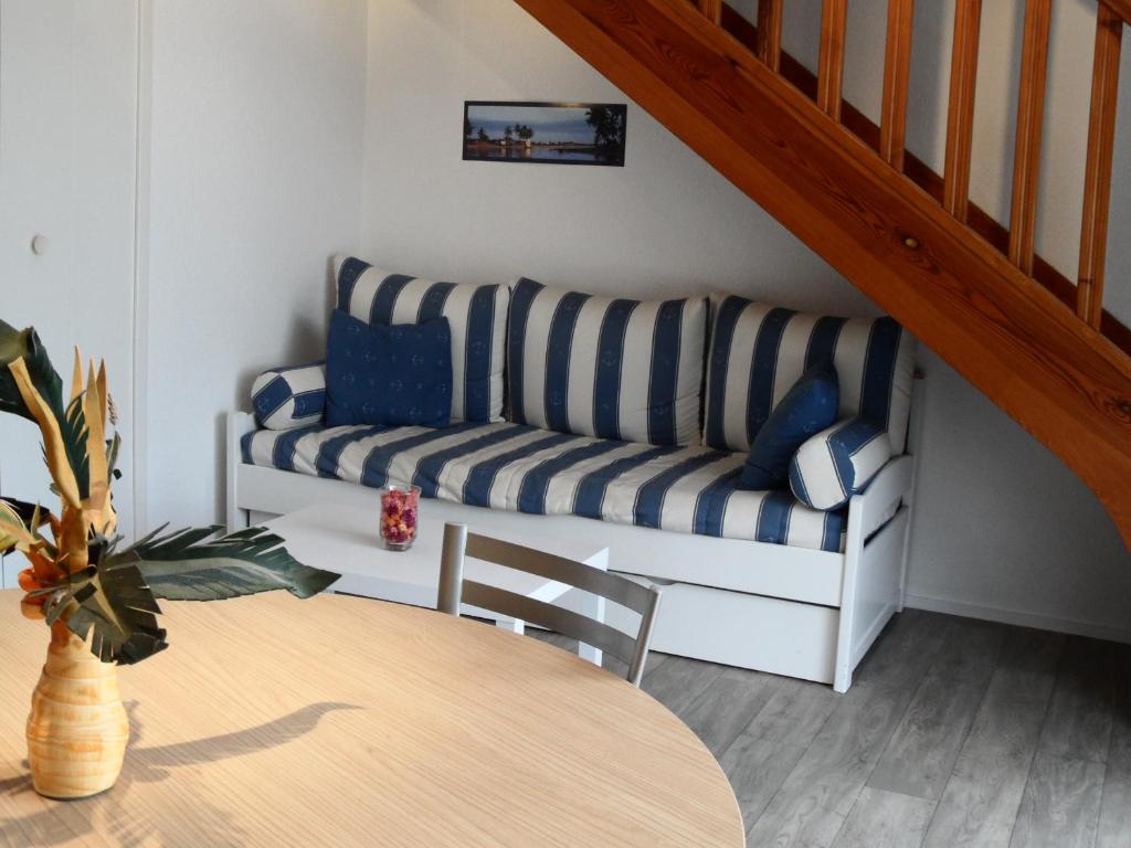 REF 164 Appartement T4 pour six personnes résidence avec piscine port Crouesty ARZON - 4
