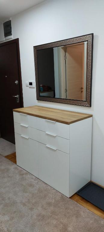 Apartment 54 CITY CENTER - FREE PRIVATE GARAGE photo