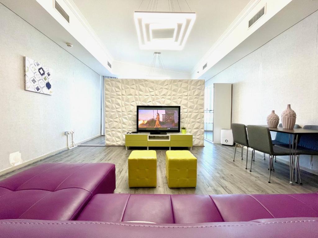 Residential Private Apartment with Fabulous Sea & Mangrove View - Al Reem Island - 1106