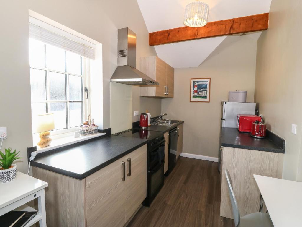 Tan Bryn 1 photo 3