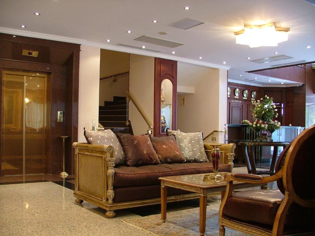 فندق دوجا ريزدنس (Doga Residence Hotel)