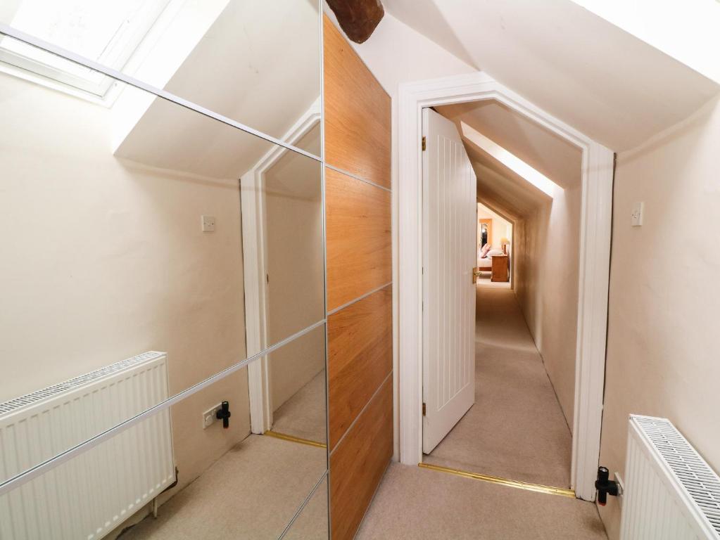 Broadwood Farm, Hathersage photo 5