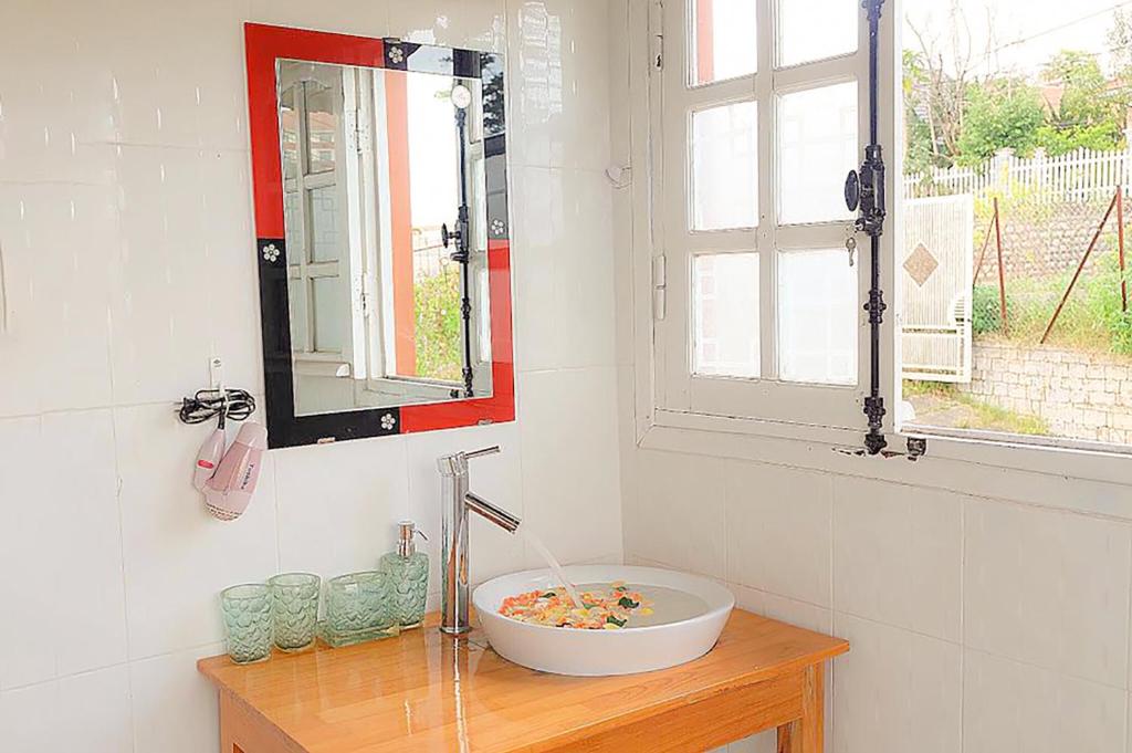 nhim garden house 1 photo