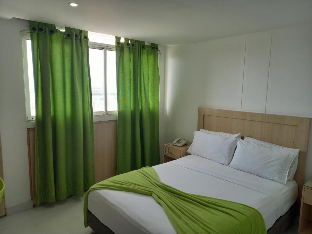Hotel Isla Capri photo