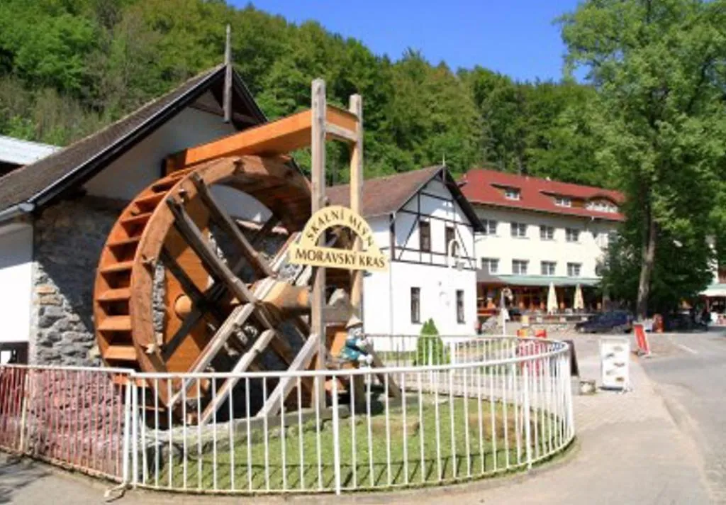 Hotel Skalní Mlýn, hotel in Blansko
